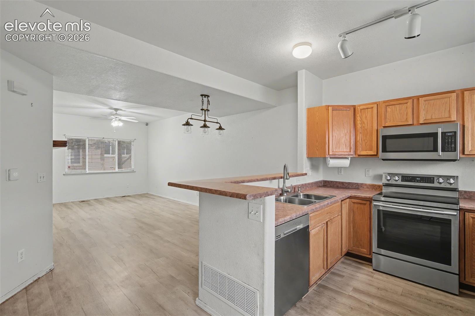 2532 Malpaso Point