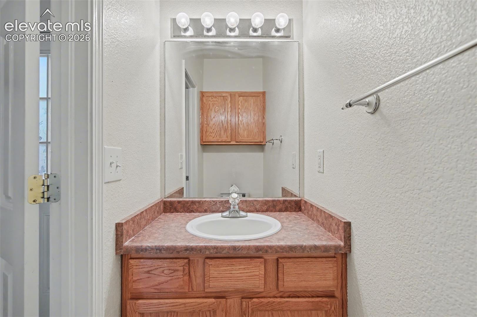 2532 Malpaso Point