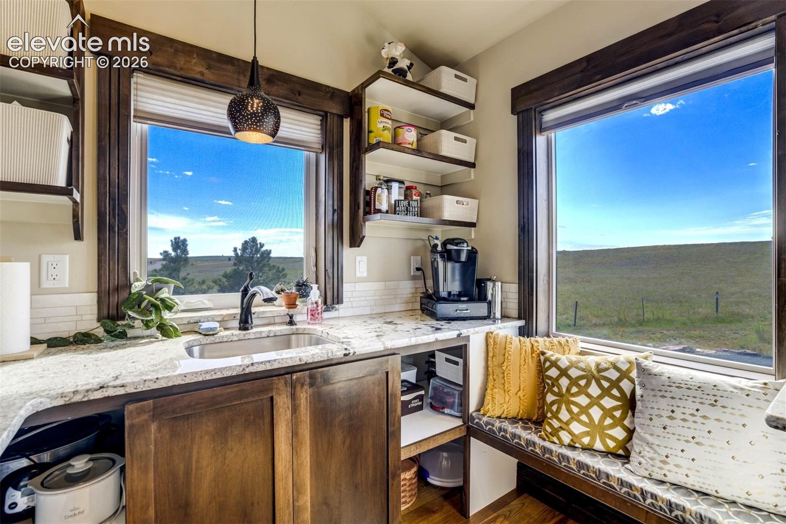 4695 Settlers Ranch Road