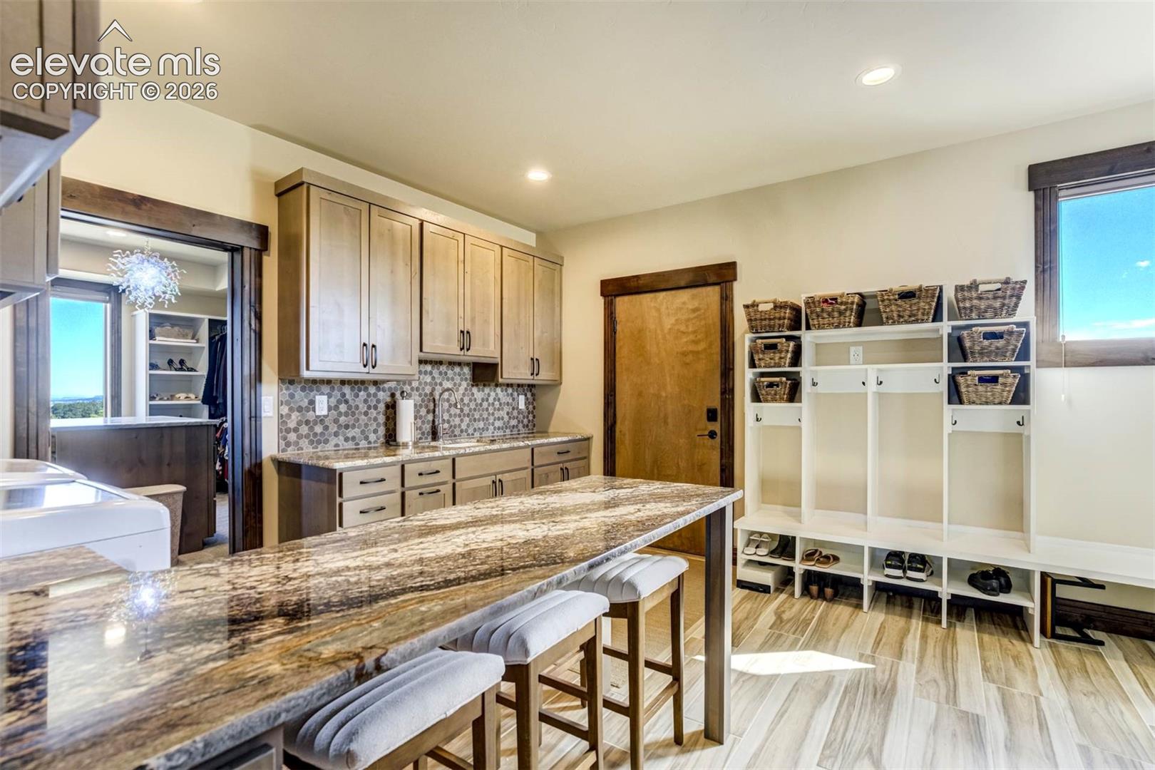 4695 Settlers Ranch Road