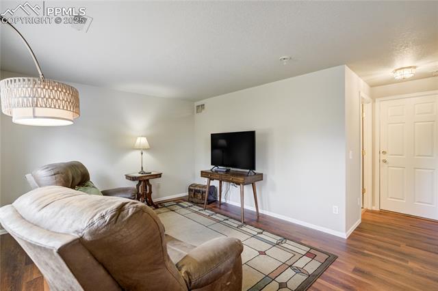 6239 Hartman Drive