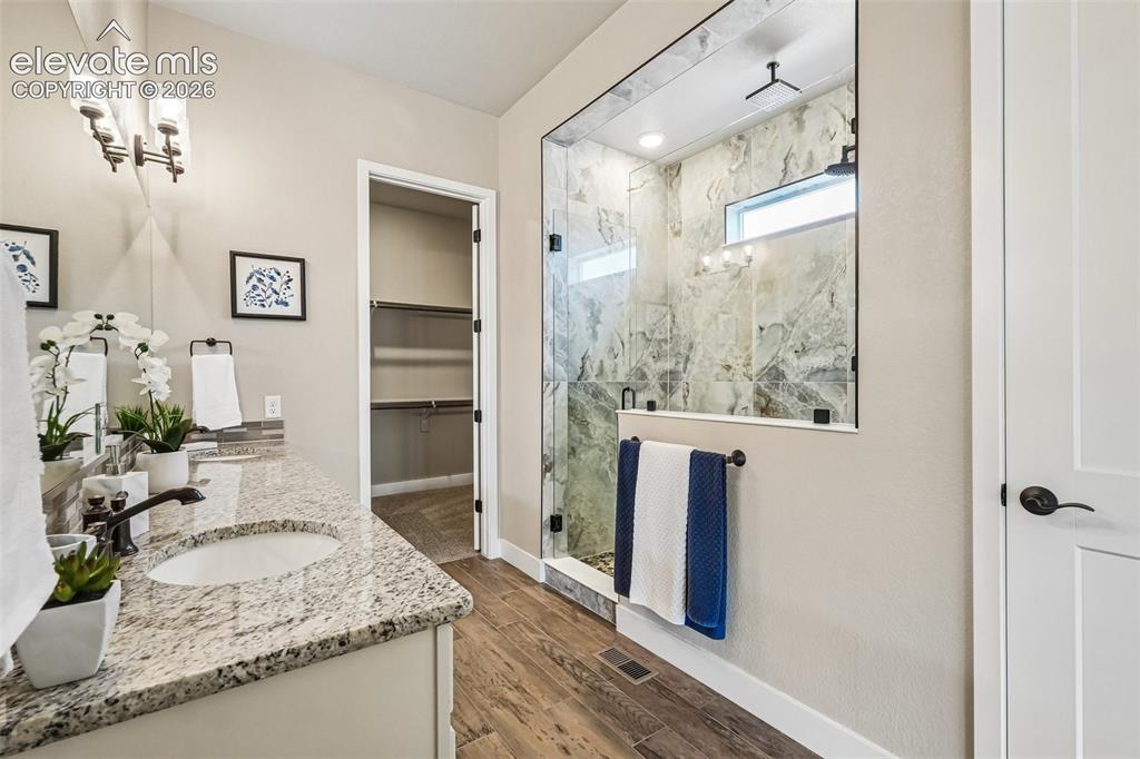 6687 Enclave Vista Loop