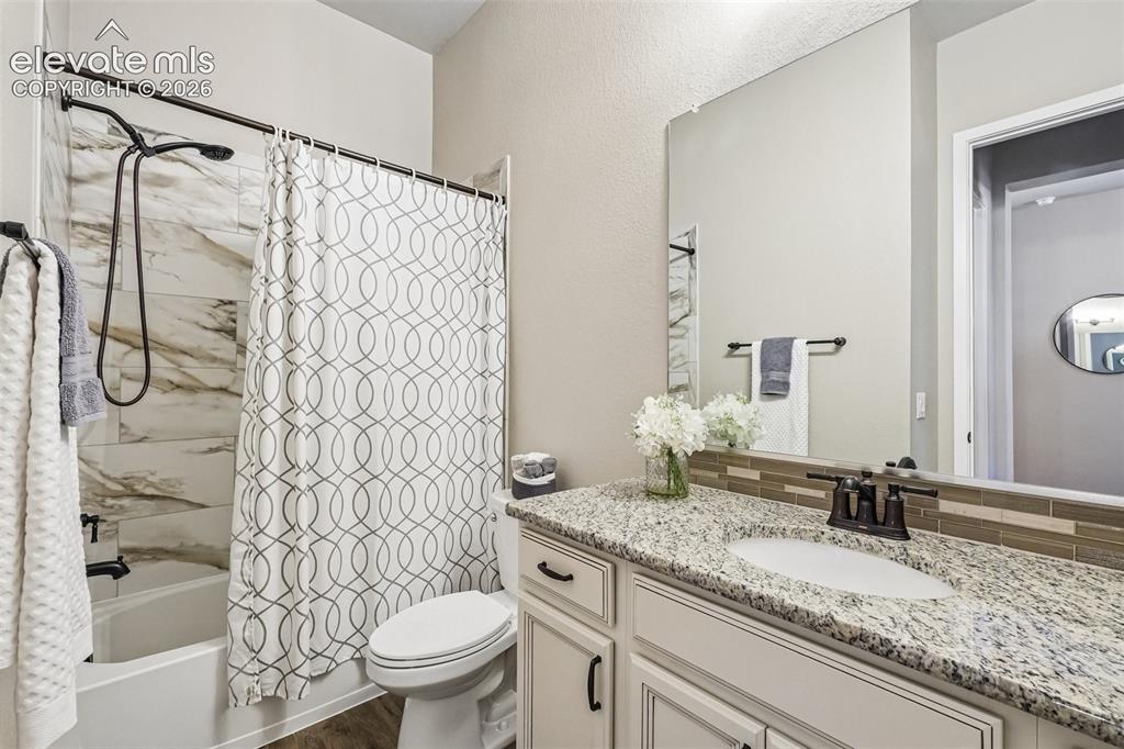 6687 Enclave Vista Loop
