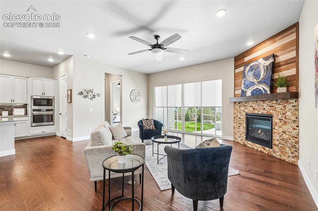 6687 Enclave Vista Loop