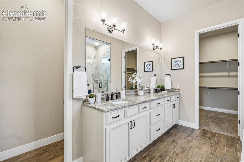 6687 Enclave Vista Loop