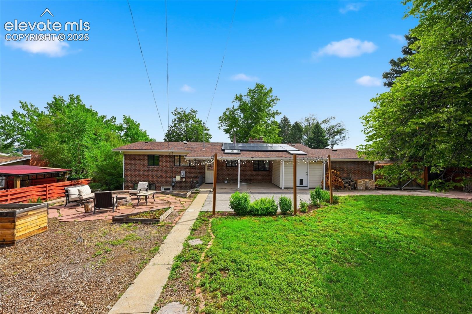 1316 Prairie Road