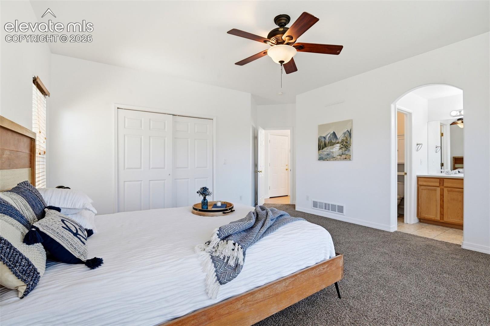 5875 Drifter Street
