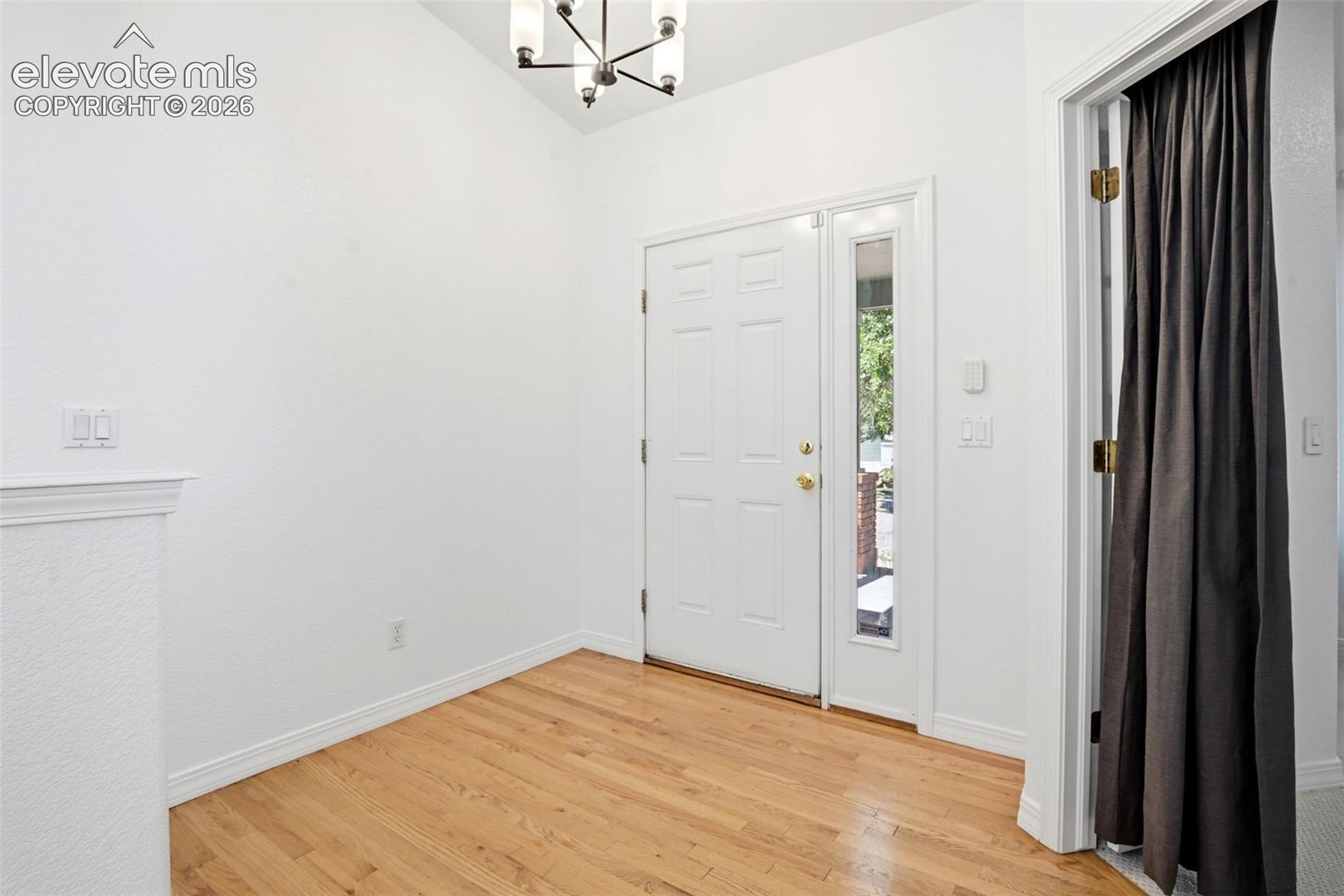 5875 Drifter Street