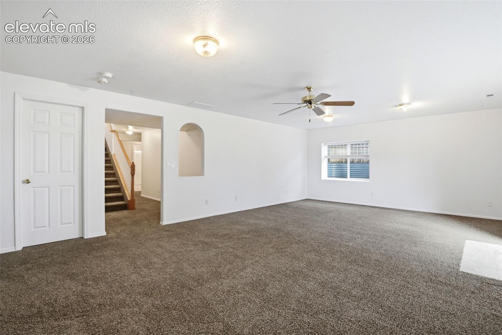 5875 Drifter Street