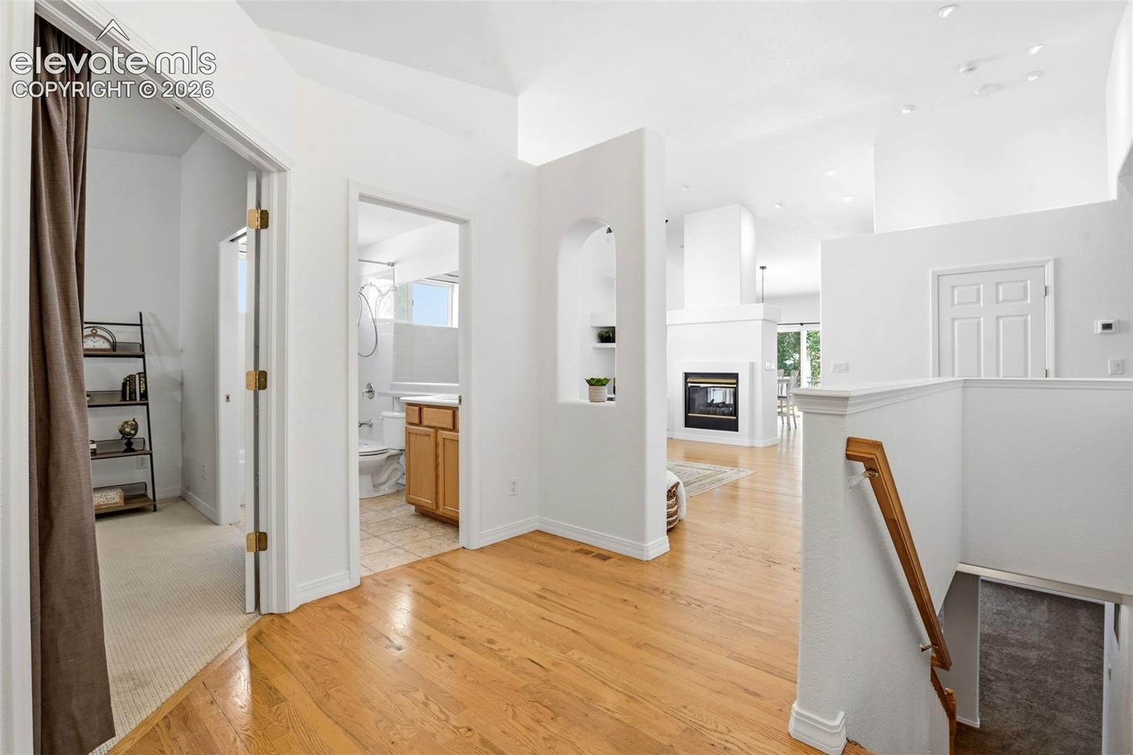 5875 Drifter Street