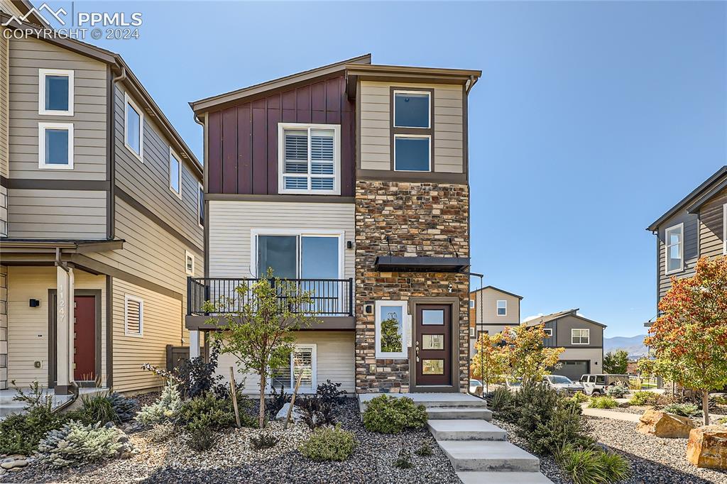 11253 Modern Meadow Loop