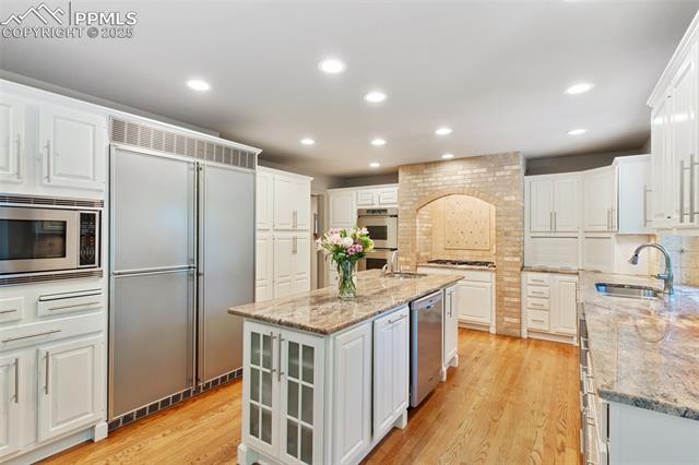 155 Grayson Court