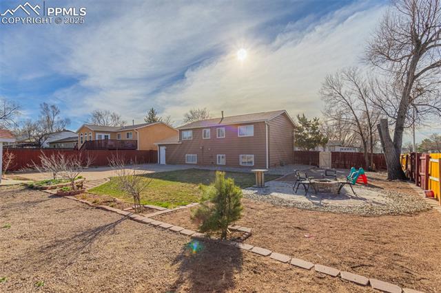 3410 Bridgewood Lane