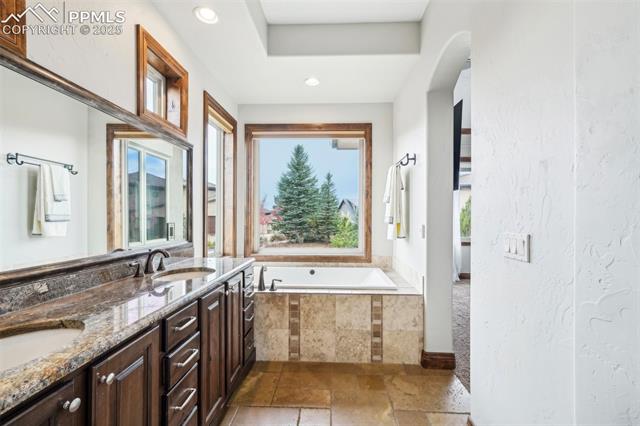 13665 Random ridge View