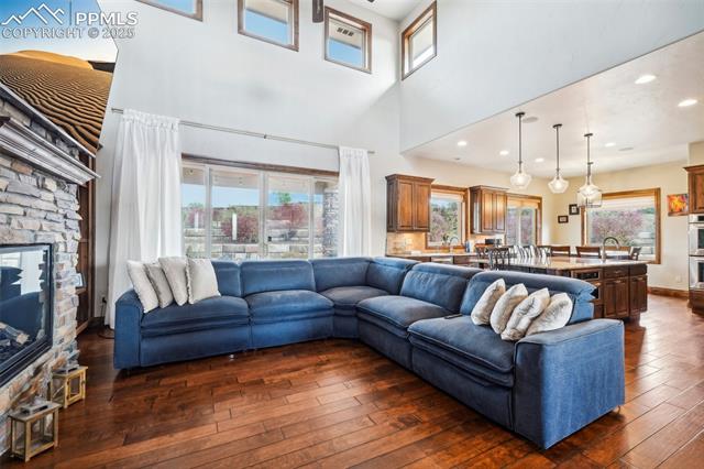 13665 Random ridge View