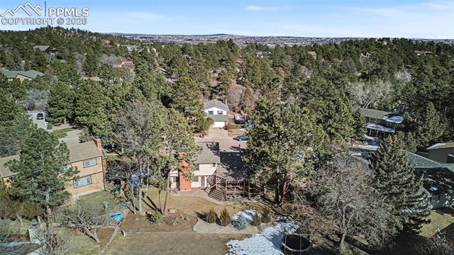 435 Delmonico Court