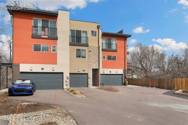 34 Cheyenne Boulevard