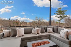 34 Cheyenne Boulevard