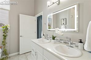 34 Cheyenne Boulevard