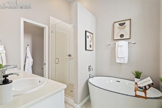 34 Cheyenne Boulevard