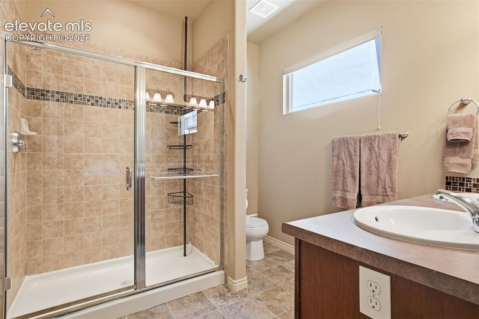 5473 Lions Gate Lane