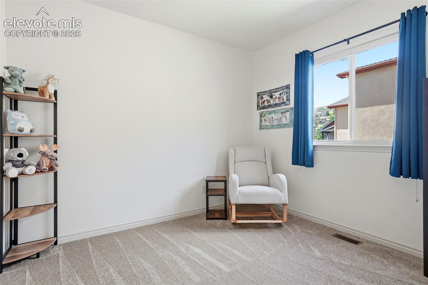 5473 Lions Gate Lane