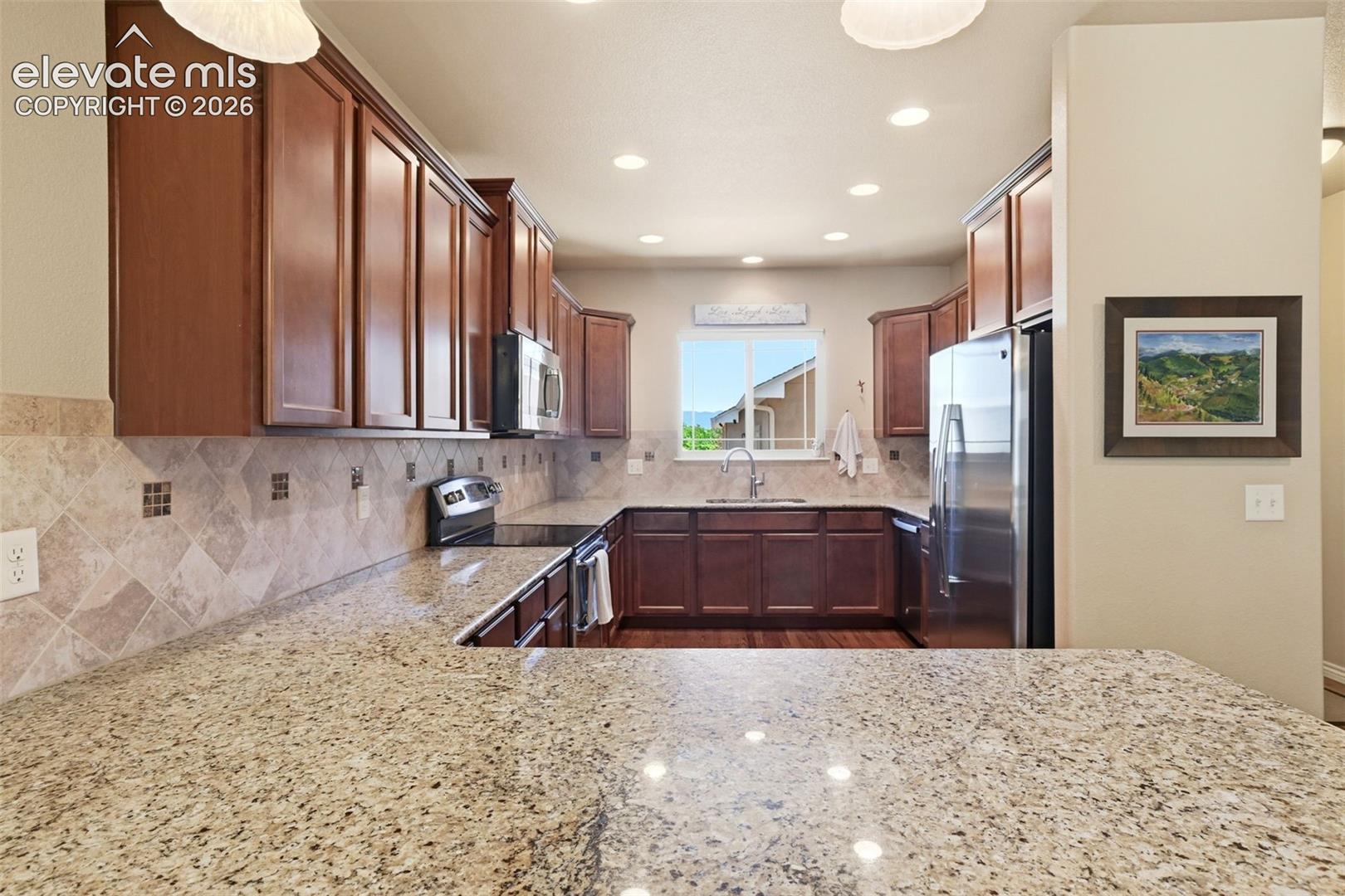 5473 Lions Gate Lane