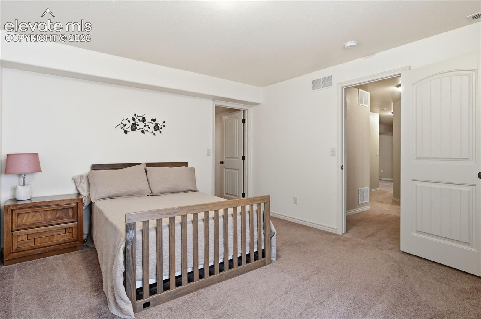 5473 Lions Gate Lane