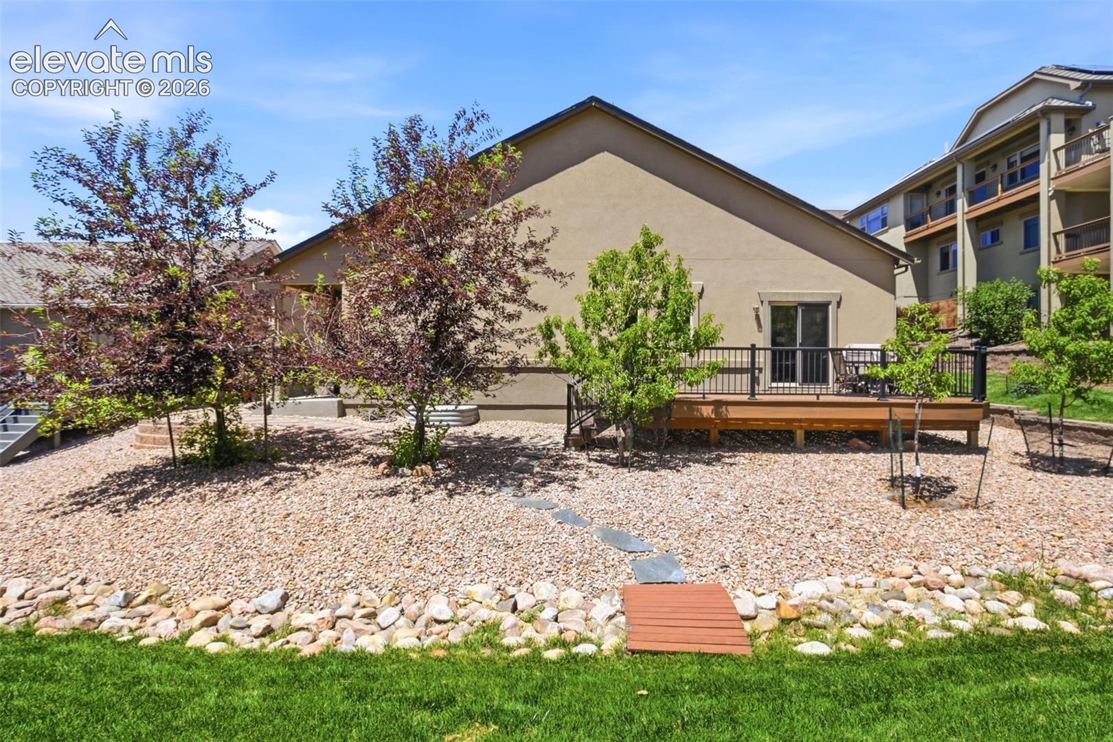 5473 Lions Gate Lane