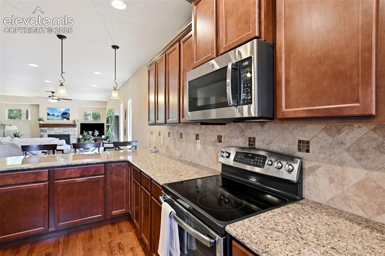 5473 Lions Gate Lane