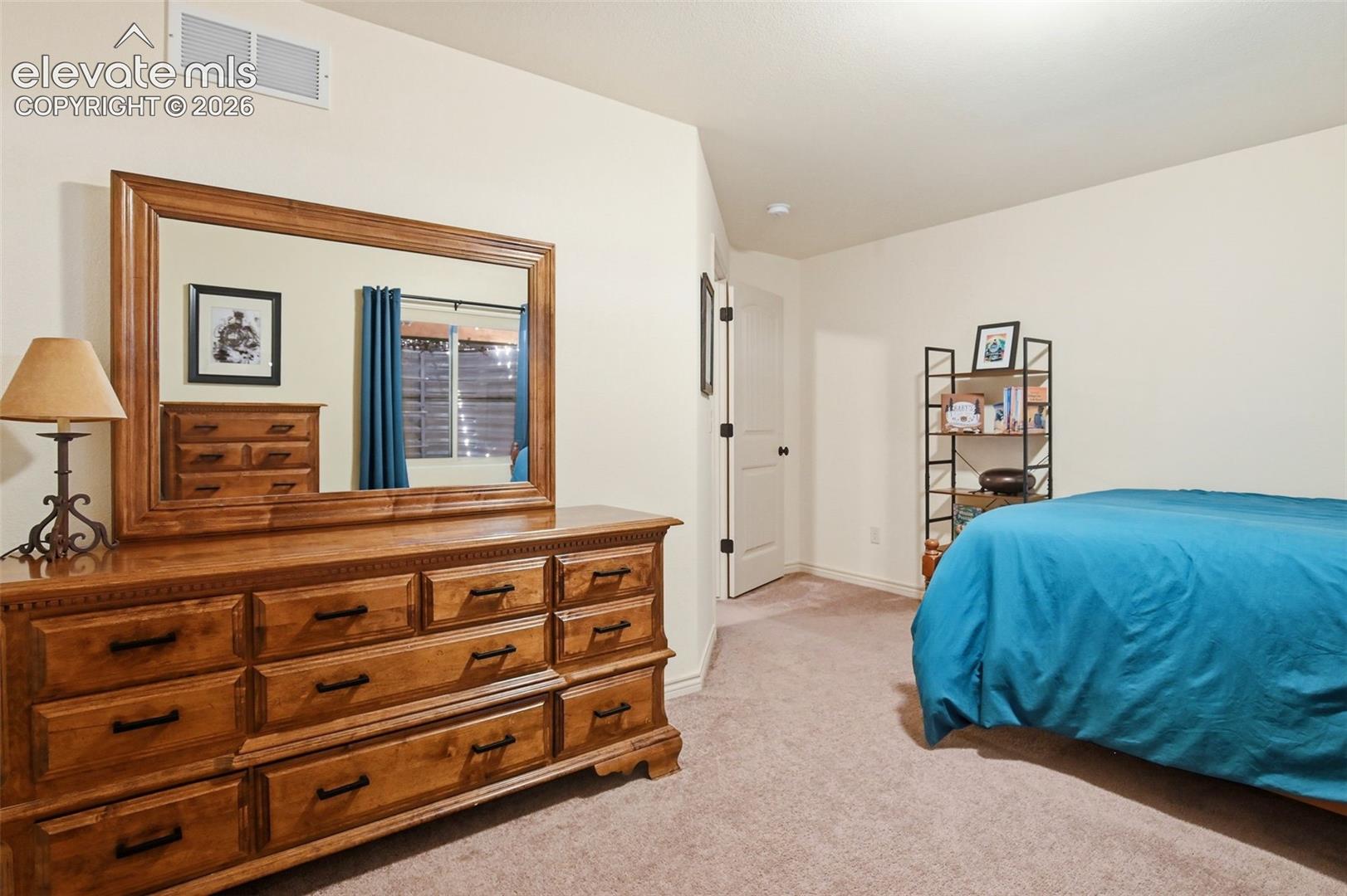5473 Lions Gate Lane