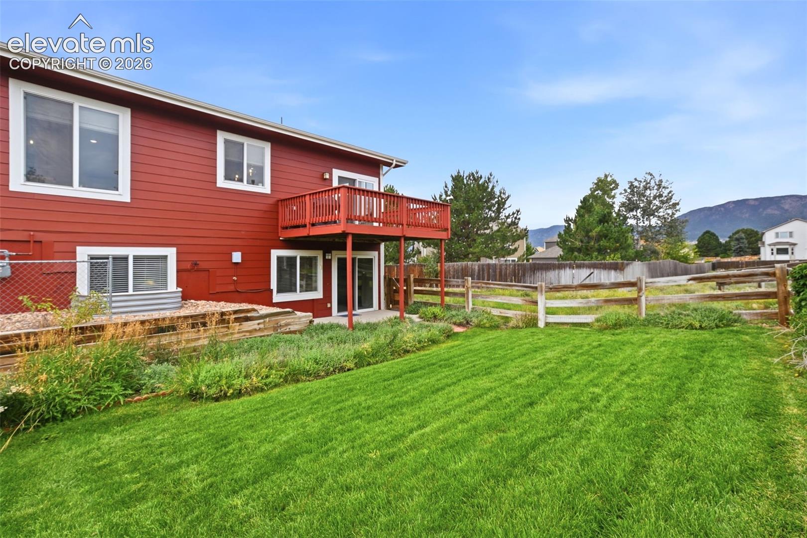 16862 Buffalo Valley Path
