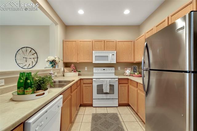 7489 Sandy Springs Point