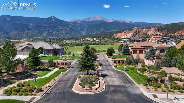 2813 Cathedral Park View