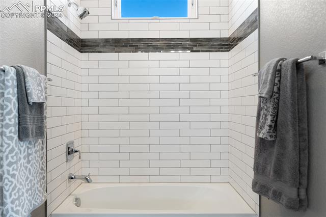 2813 Cathedral Park View