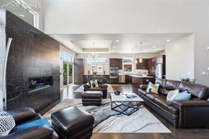 2813 Cathedral Park View