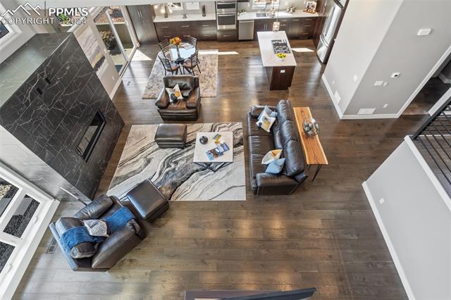 2813 Cathedral Park View