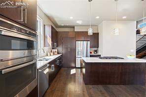 2813 Cathedral Park View