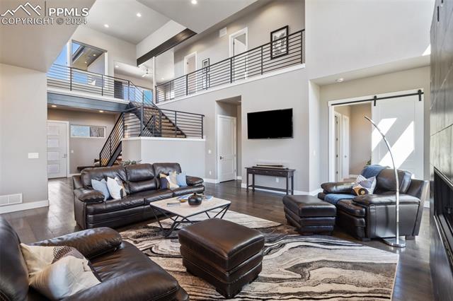 2813 Cathedral Park View