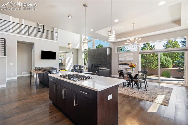 2813 Cathedral Park View