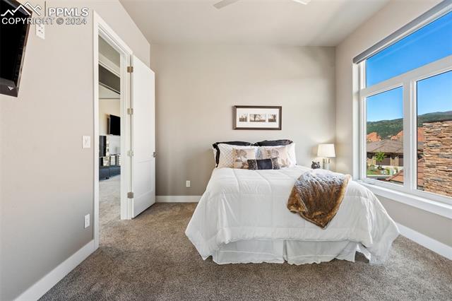 2813 Cathedral Park View