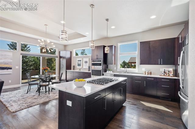 2813 Cathedral Park View