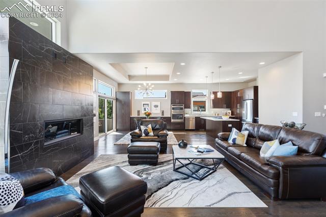 2813 Cathedral Park View