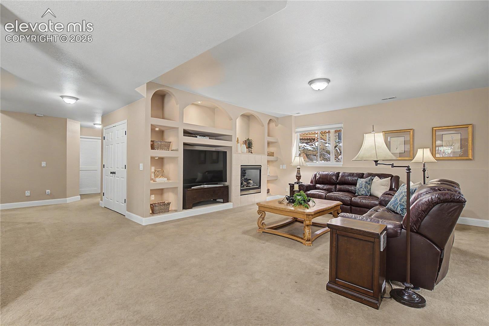 1245 Old Antlers Way