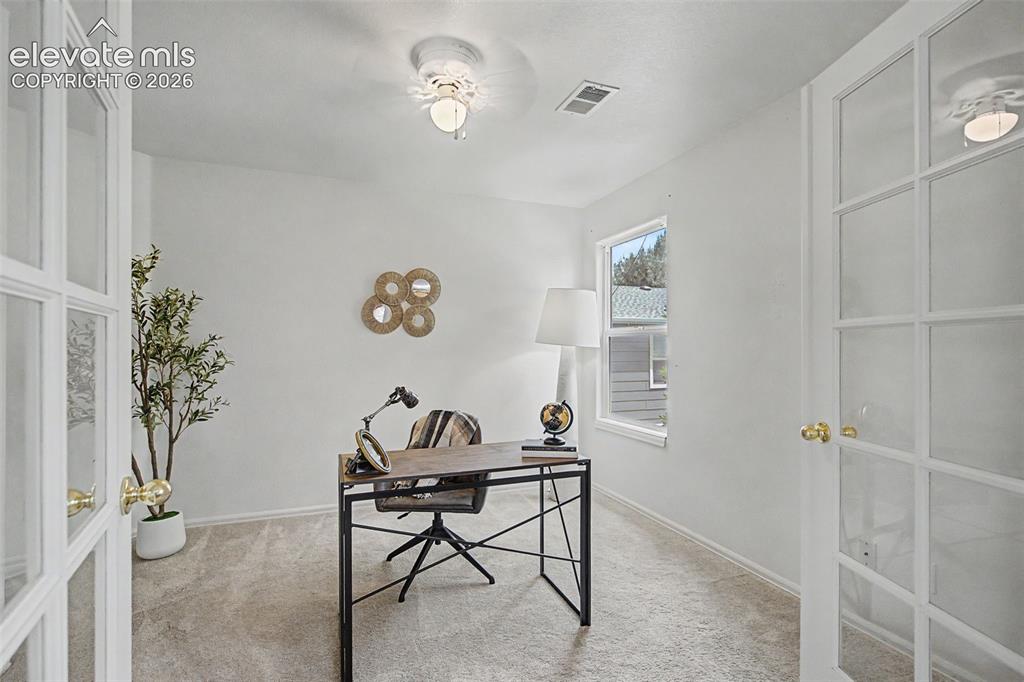 4975 Universal Heights