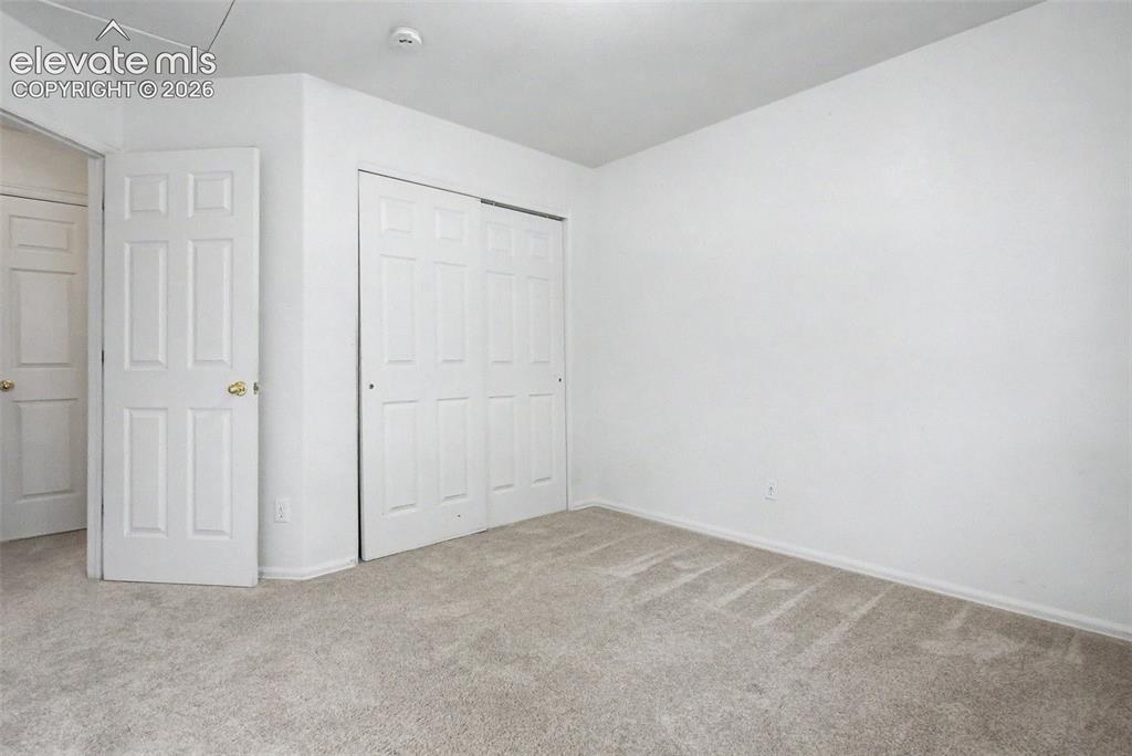 4975 Universal Heights