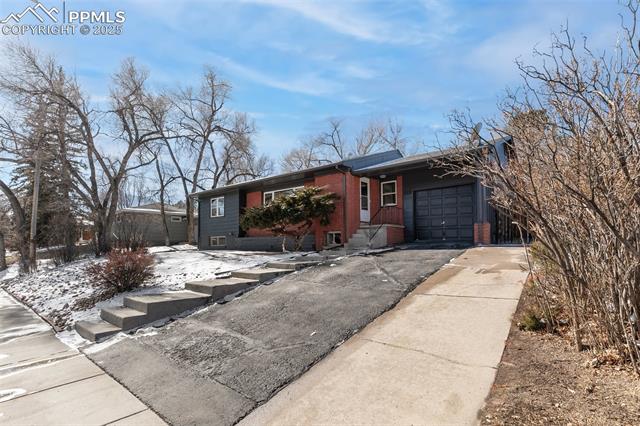 822 Skyway Boulevard