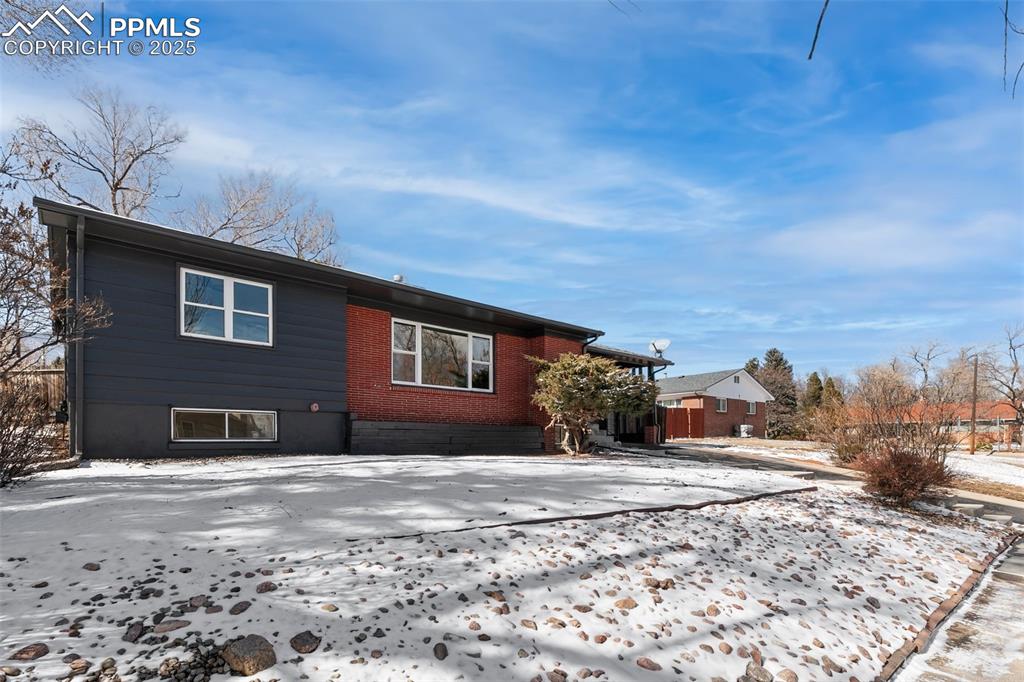 822 Skyway Boulevard