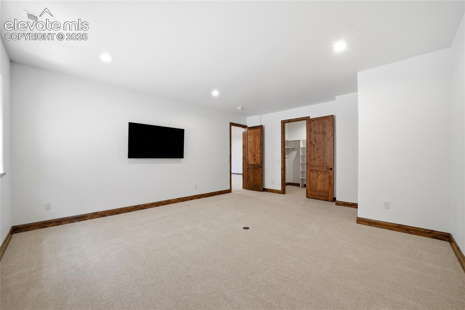 2716 Cathedral Rock View