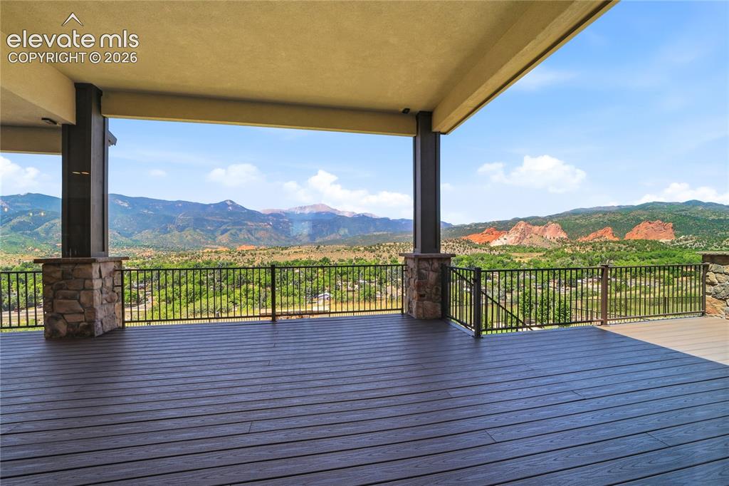 2716 Cathedral Rock View